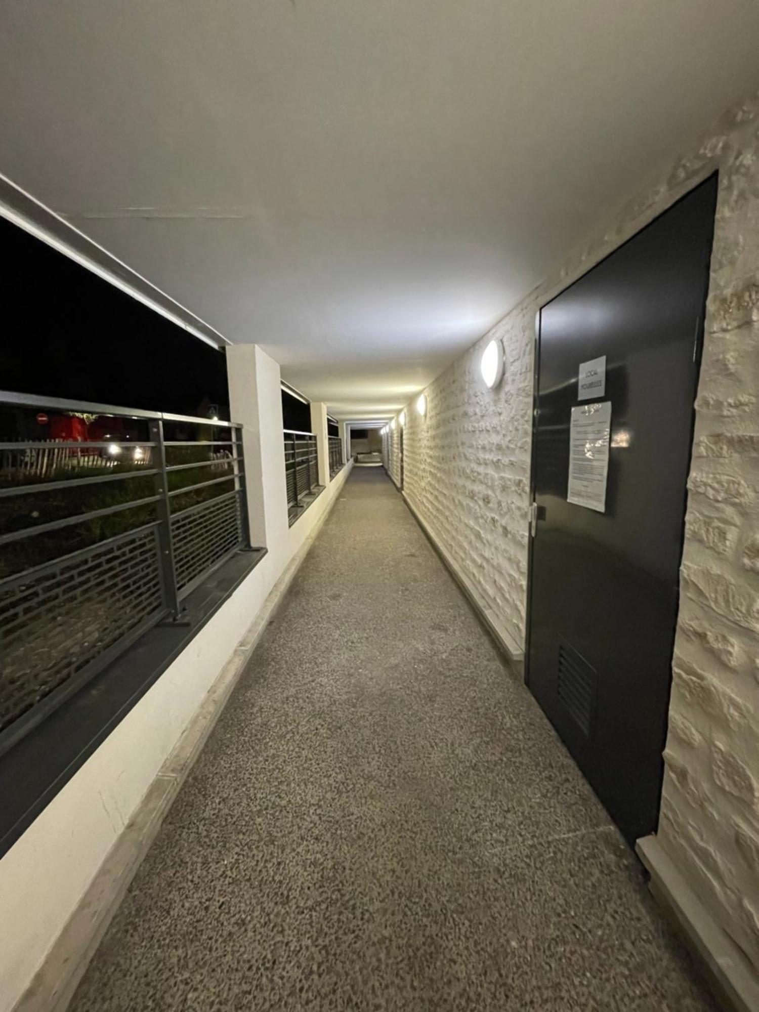 Appartement Lahcen Thorigny-sur-Marne Kültér fotó