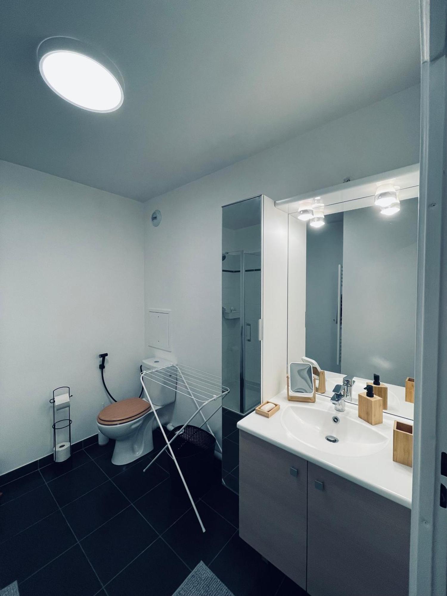 Appartement Lahcen Thorigny-sur-Marne Kültér fotó