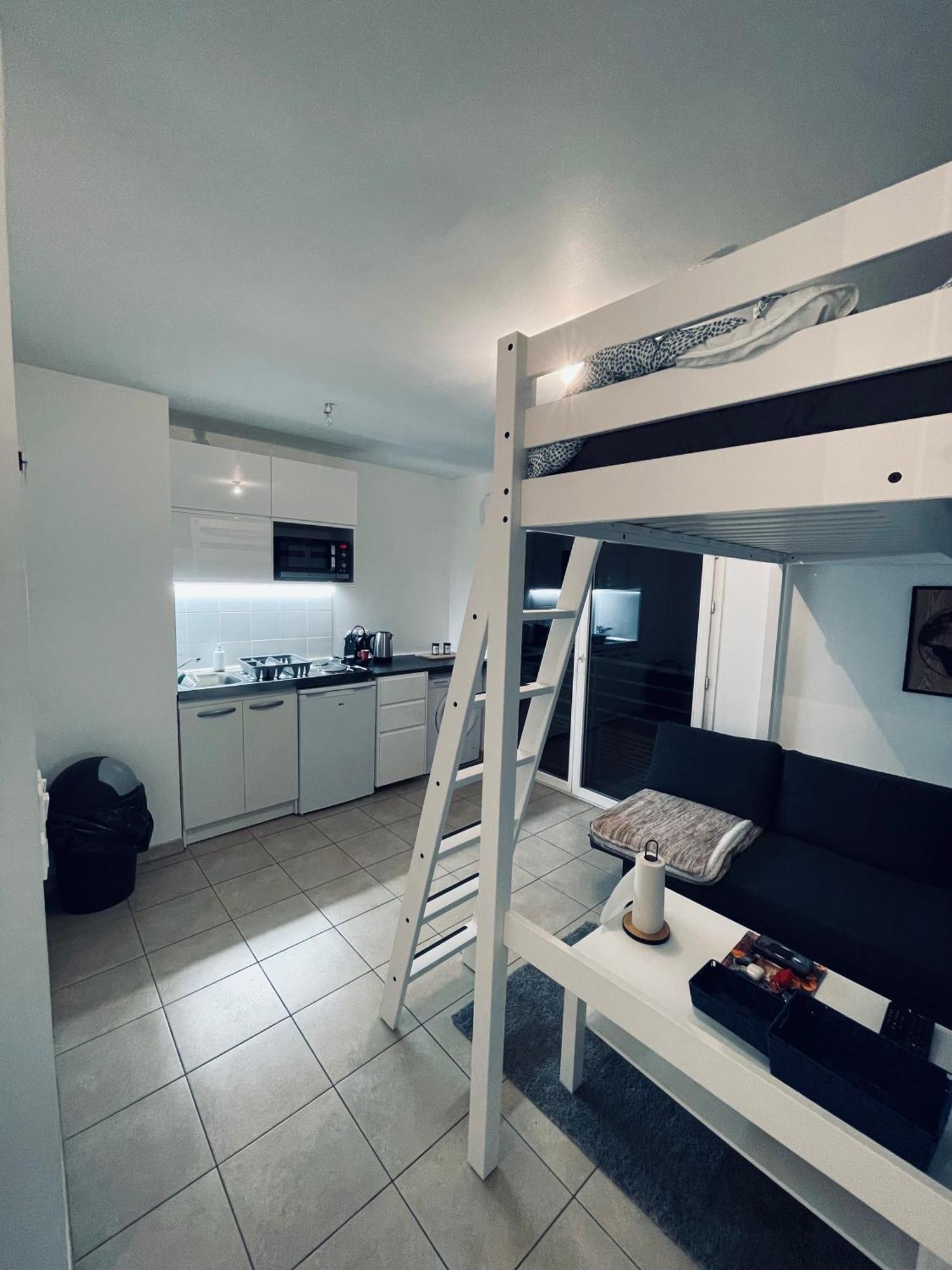 Appartement Lahcen Thorigny-sur-Marne Kültér fotó
